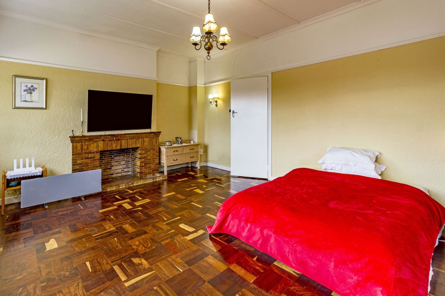 3 Bedroom Property for Sale in Gordons Bay Village Western Cape